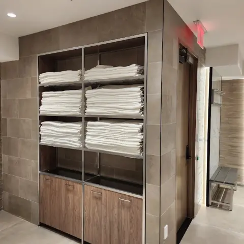 Mikva Towel Storage